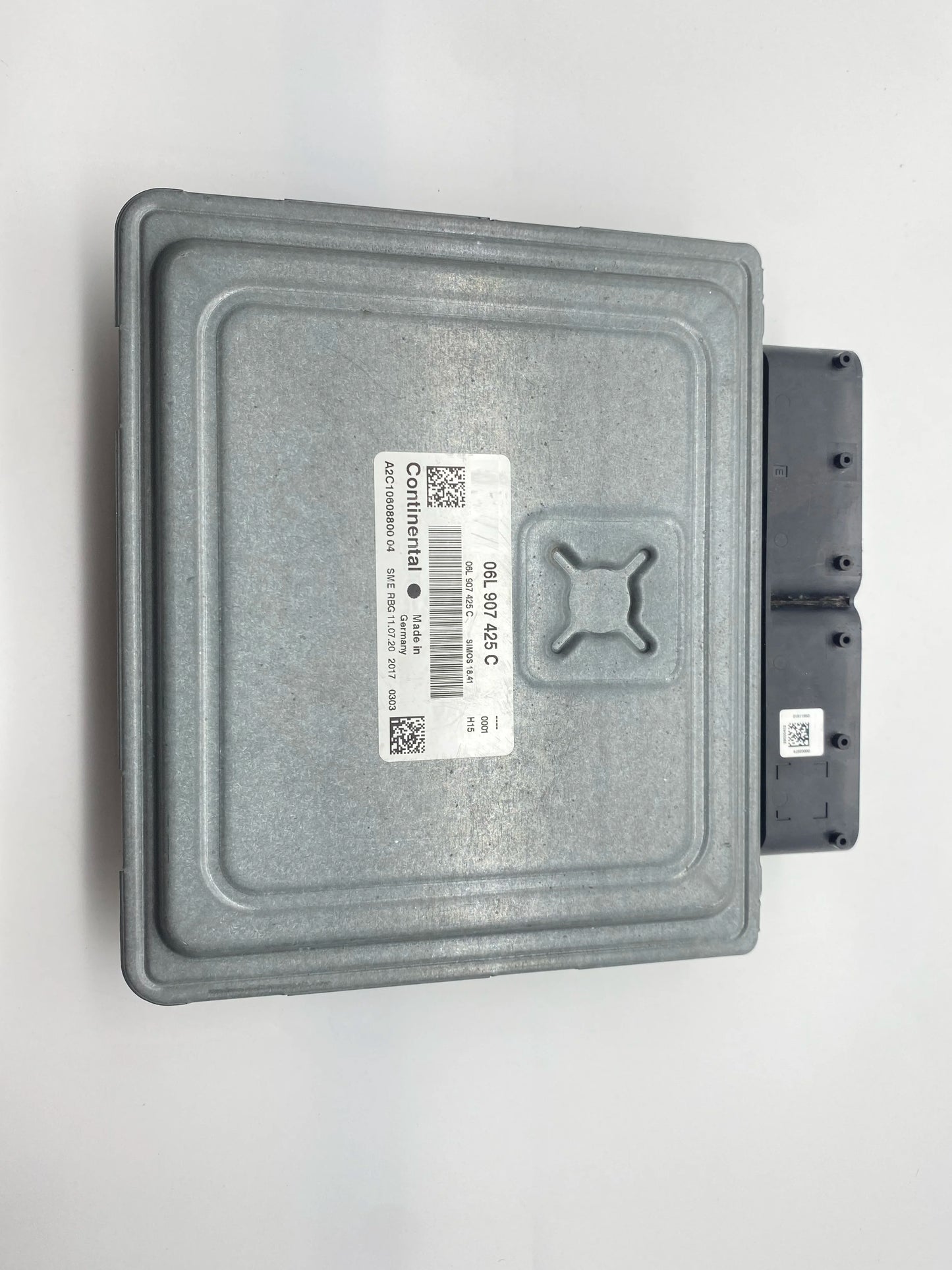 Genuine Car Auto ECU Engine Control Unit 06L 907 425 C Electronic Module ECM PCM L907425C for Audi A5 Q5