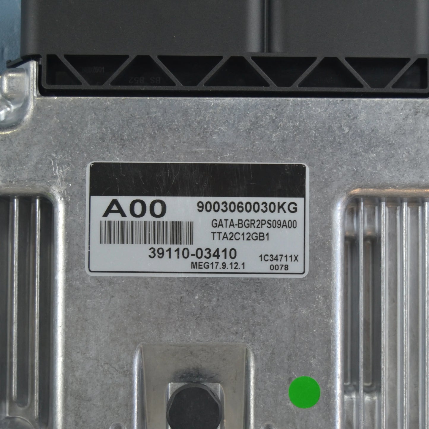 NEW Car Part Control Unit Computer Module ECM PCM 39110-04200 MEG17.9.12.1 for K4 K5 FORTE CERATO