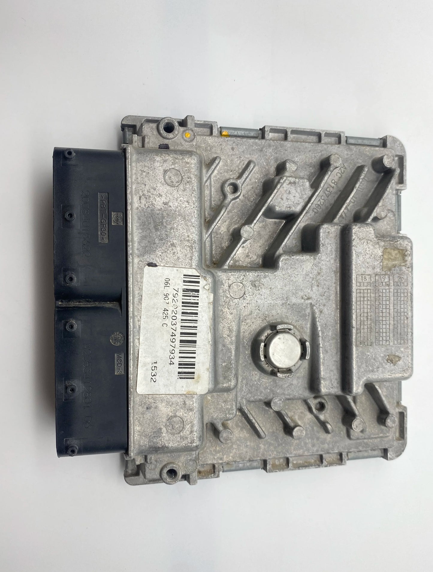 Genuine Car Auto ECU Engine Control Unit 06L 907 425 C Electronic Module ECM PCM L907425C for Audi A5 Q5